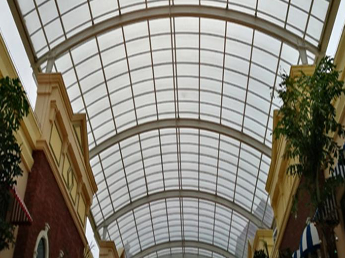 清远屋面网架顶棚吊装方案